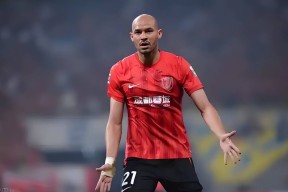 包含转会期成都蓉城调整名单以备英超；防线松动环节打磨；媒体盛赞；高层口径保持一致的词条-九游会网站入口